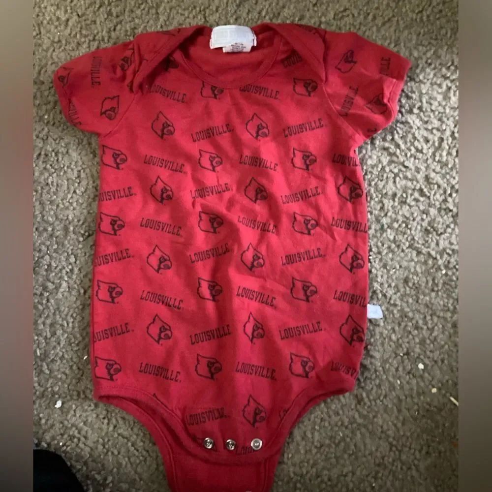 Louisville Cardinals Onesie Outfit